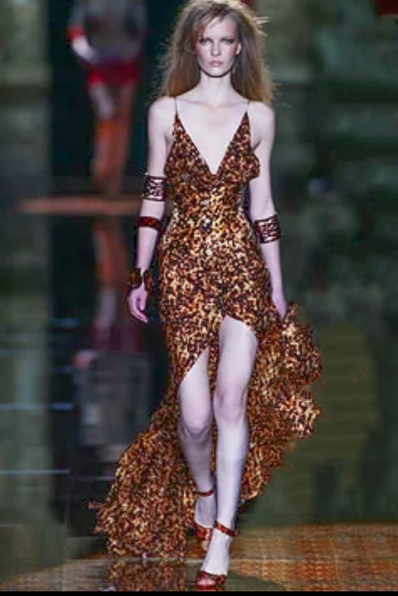 Roberto Cavalli Tortoise Leopard Print Silk High Slit Slip Dress Gown – PauméLosAngeles Roberto Cavalli Tortoise Leopard Print Silk High Slit Slip Dress Gown – PauméLosAngeles