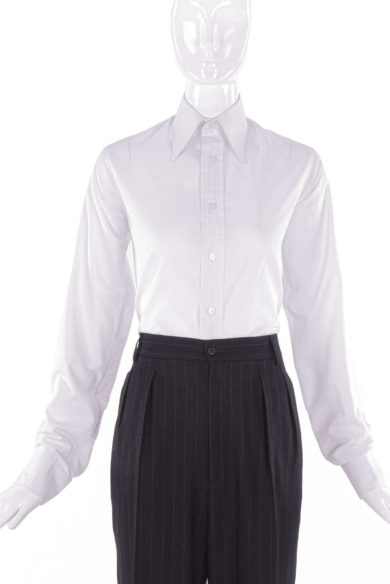 Yves Saint Laurent White YSL Embroidered Logo Button Up Shirt / Textur – PauméLosAngeles Yves Saint Laurent White YSL Embroidered Logo Button Up Shirt / Textur – PauméLosAngeles